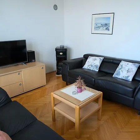 Sunset Vista Apartment *